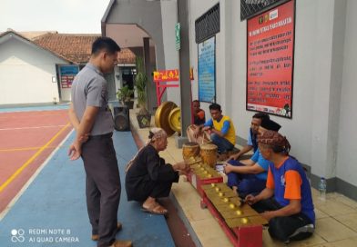 Latihan Mendadak WBP Seni Lengser di Lapas Ciamis Persiapan Acara Pisah Sambut Kalapas Baru