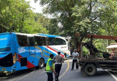 Laka Lantas Bus Pariwisata, Sat Lantas Polres Pangandaran Urai Kemacetan